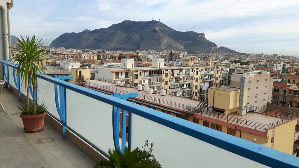 Appartamento Casa Riccio Palermo Esterno foto